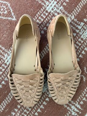Nisolo Tan Woven Leather Huaraches - Women's Slip-On Comfort
